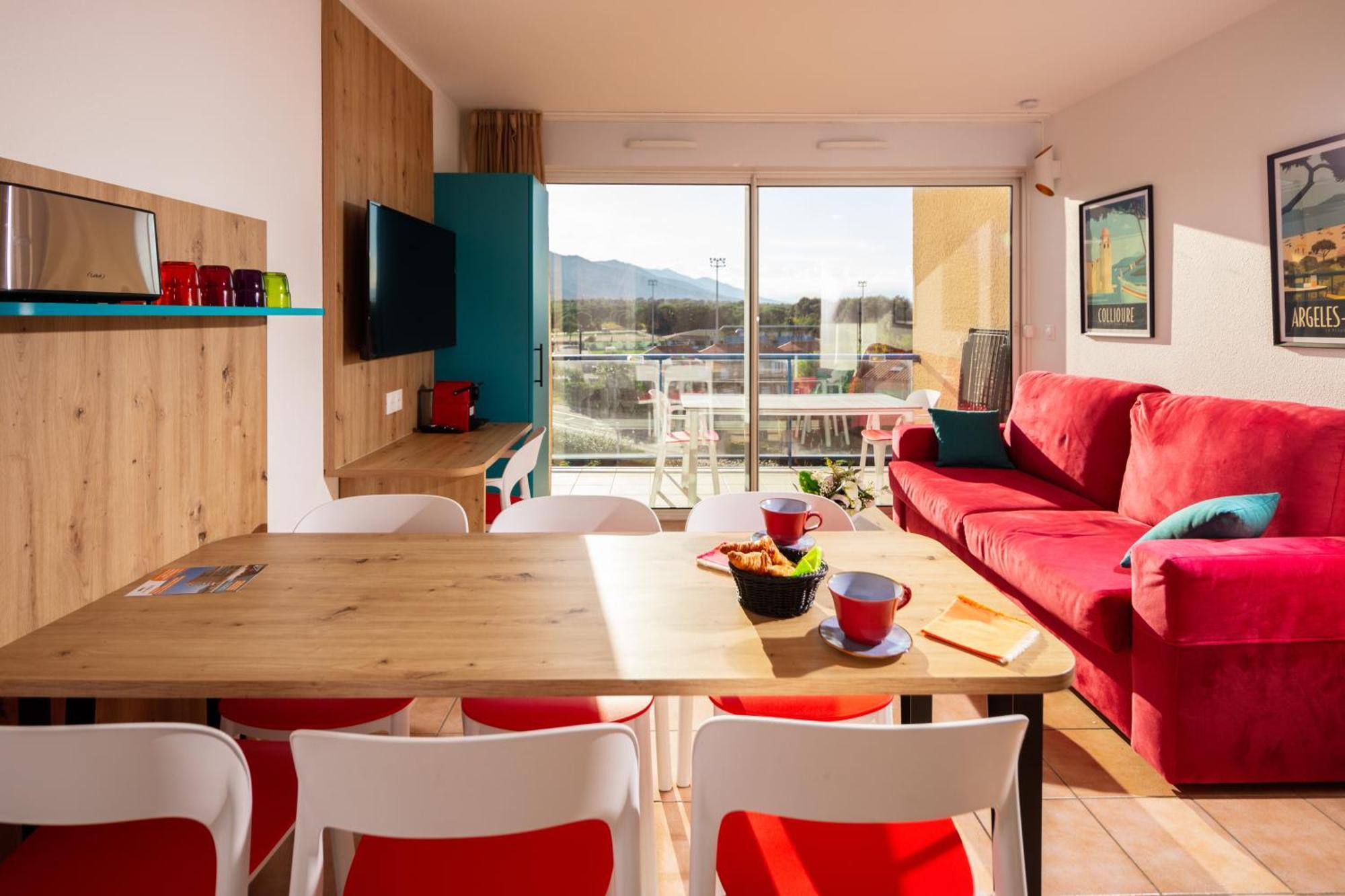 Appart Hotel Mer & Golf Port Argeles Exteriör bild